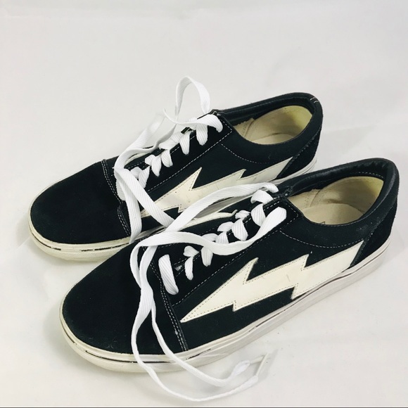 revenge storm size 9